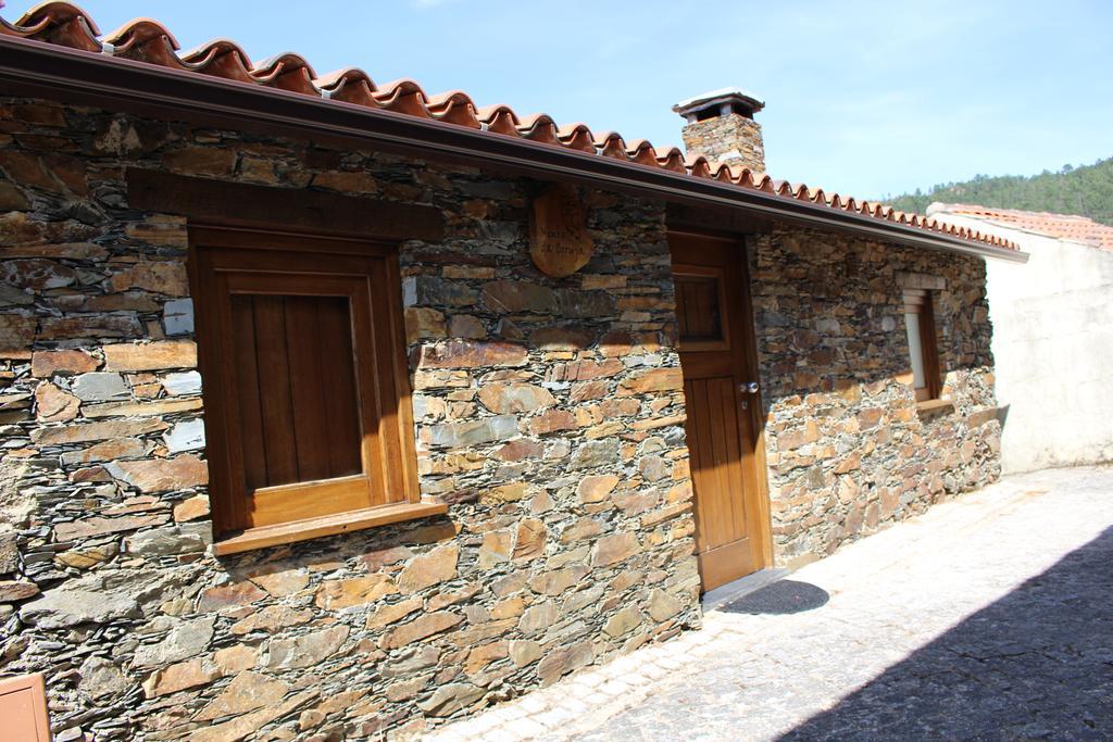 Affittacamere Casa Da Comareira Góis Esterno foto